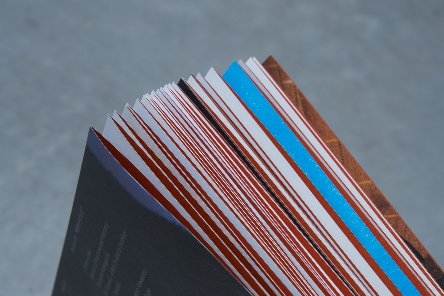 雑誌『MAKING』Issue 00: “偶発を呼び込む”