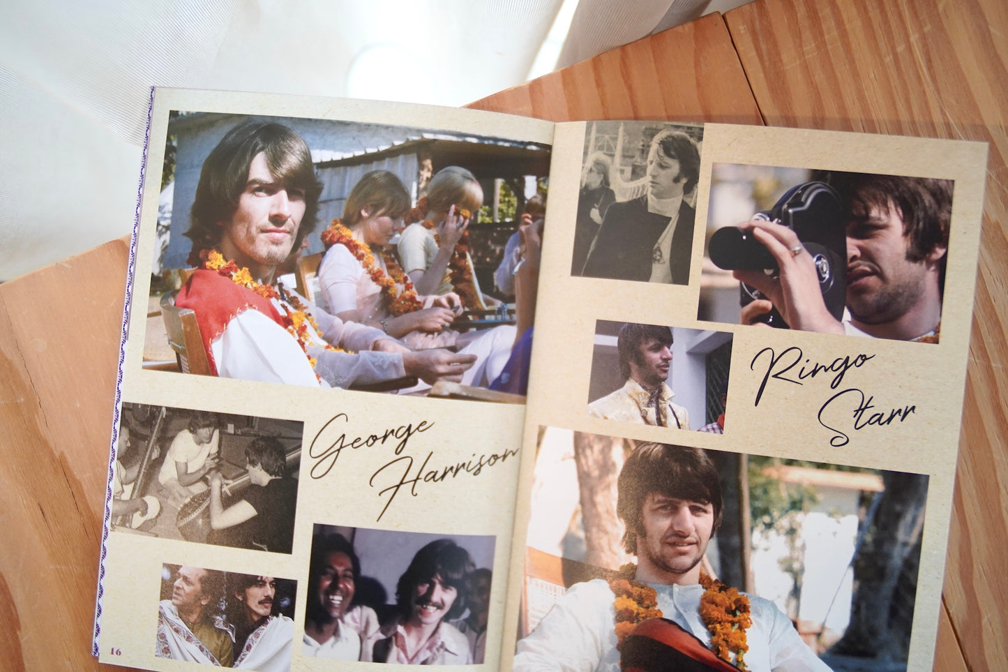 映画『ミーティング・ザ・ビートルズ・イン・インド』/Meeting The Beatles in India パンフレット
